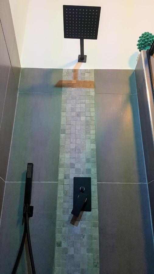Cavour 45 - Ortigia Apartments シラクーサ エクステリア 写真