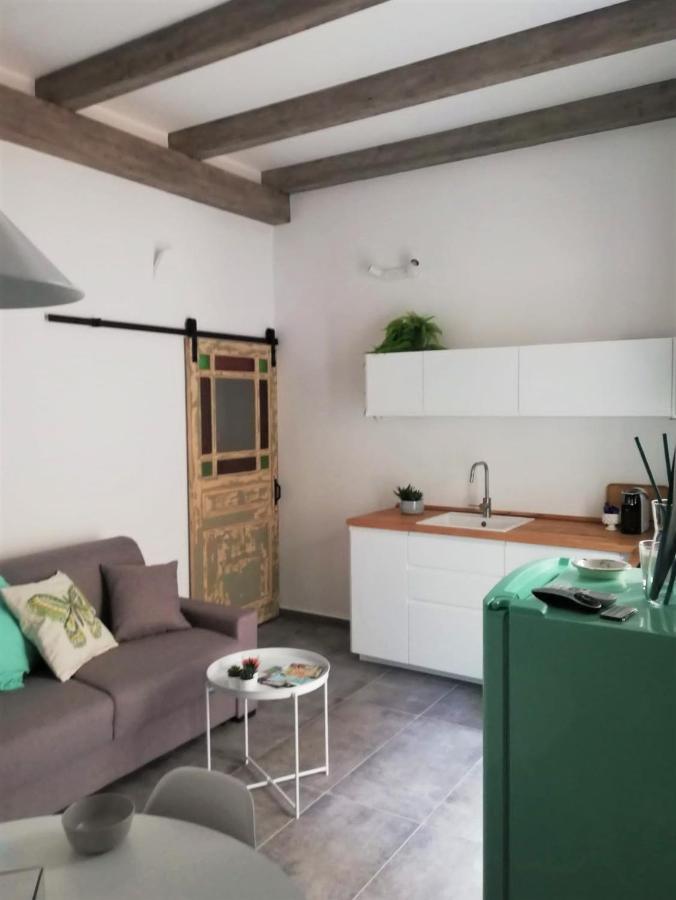 Cavour 45 - Ortigia Apartments シラクーサ エクステリア 写真