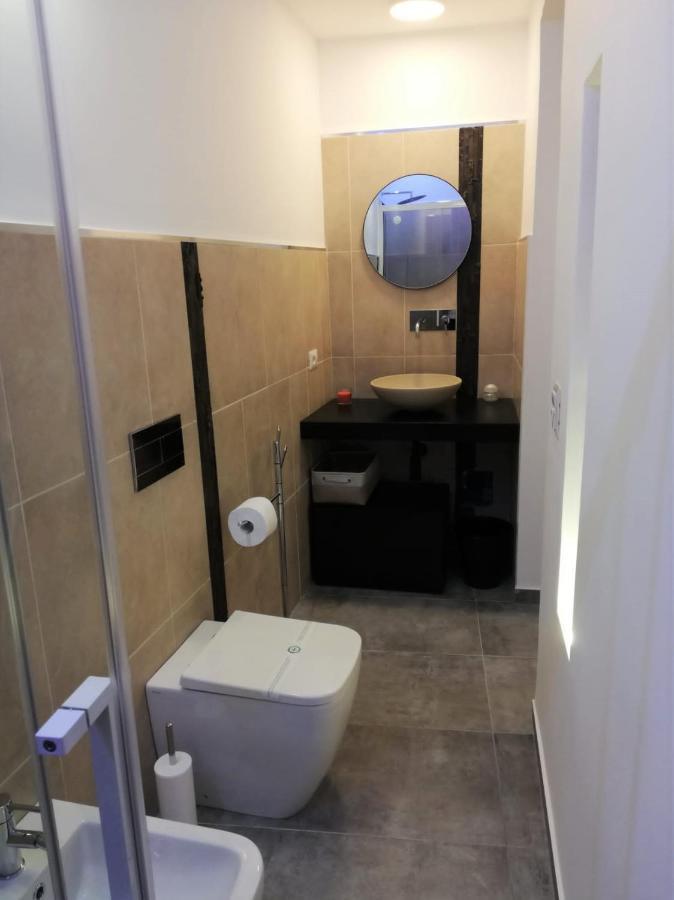 Cavour 45 - Ortigia Apartments シラクーサ エクステリア 写真
